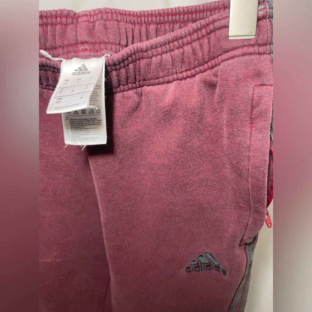 Women’s Adidas Climate Maroon Sweatpants (Small)